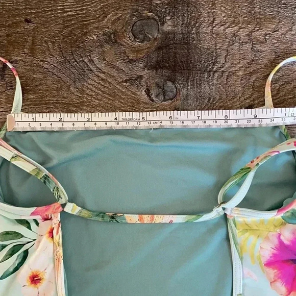 🎉HOST PICK ! Rip Curl |  one piece swimsuit - Picture 8 of 8